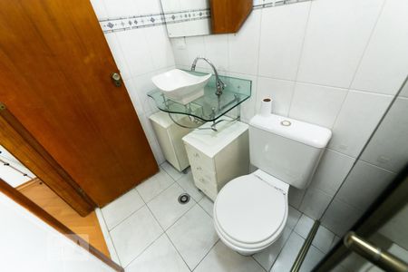 Casa de condomínio à venda com 55m², 2 quartos e 1 vagaBanheiro