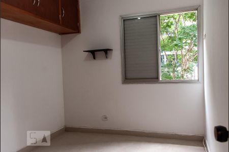Quarto 1 de apartamento para alugar com 2 quartos, 54m² em Vila Olímpia, São Paulo