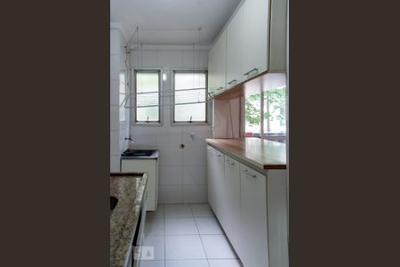 Apartamento para alugar com 54m², 2 quartos e 2 vagas Apartamento para alugar com 54m², 2 quartos e 2 vagasCozinha/Área de Serviço