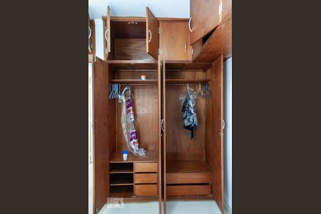 Apartamento para alugar com 54m², 2 quartos e 2 vagas Apartamento para alugar com 54m², 2 quartos e 2 vagasQuarto 1