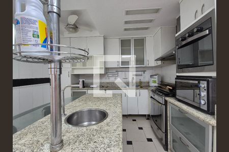Apartamento à venda com 380m², 4 quartos e 2 vagasCozinha