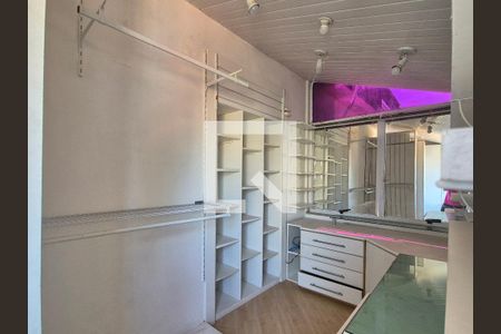 Apartamento à venda com 380m², 4 quartos e 2 vagasCloset da suíte 3