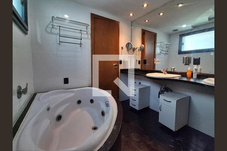 Banheiro da Suíte 1 de apartamento à venda com 4 quartos, 380m² em Recreio dos Bandeirantes, Rio de Janeiro