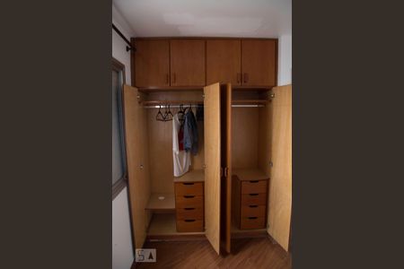 Apartamento para alugar com 84m², 3 quartos e 1 vaga Apartamento para alugar com 84m², 3 quartos e 1 vagaQuarto 1