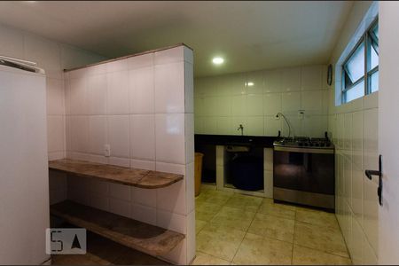 Apartamento à venda com 98m², 3 quartos e 1 vagaCozinha espaço gourmet área comum