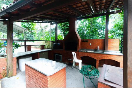 Apartamento à venda com 98m², 3 quartos e 1 vagaChurrasqueira