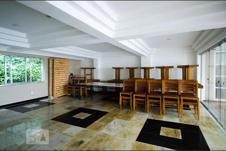 Apartamento à venda com 98m², 3 quartos e 1 vagaSalão de festa