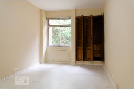 Apartamento à venda com 98m², 3 quartos e 1 vagaQuarto 1
