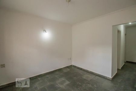 Sala de casa para alugar com 2 quartos, 130m² em Jabaquara, São Paulo