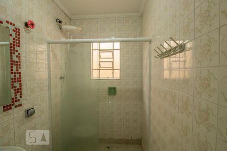 Banheiro de casa para alugar com 2 quartos, 130m² em Jabaquara, São Paulo