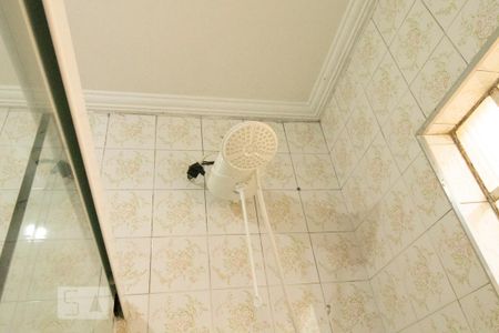 Detalhe Banheiro de casa para alugar com 2 quartos, 130m² em Jabaquara, São Paulo