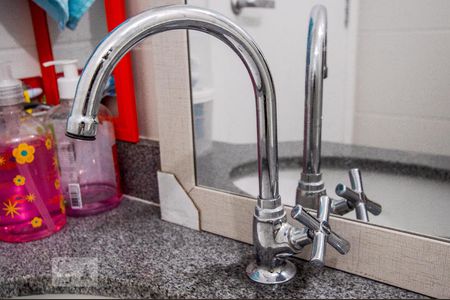 Banheiro de apartamento à venda com 1 quarto, 31m² em Jardim das Graças, São Paulo