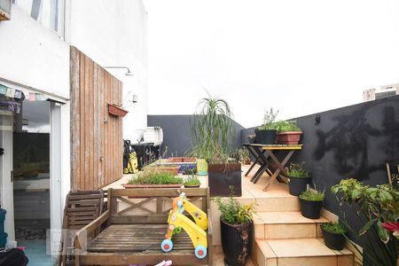Apartamento à venda com 147m², 2 quartos e 2 vagas Apartamento à venda com 147m², 2 quartos e 2 vagasCobertura