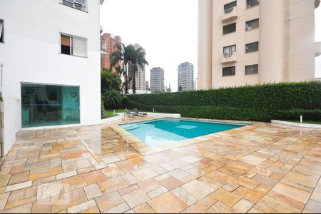 Apartamento à venda com 147m², 2 quartos e 2 vagasPiscina