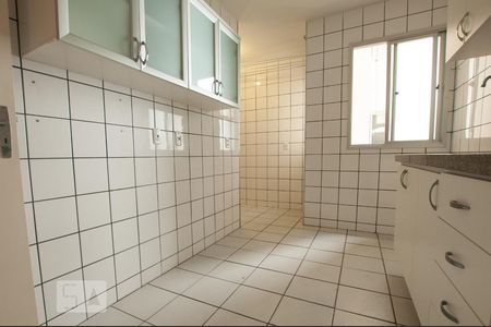 Apartamento para alugar com 88m², 3 quartos e 1 vaga Apartamento para alugar com 88m², 3 quartos e 1 vagaCozinha