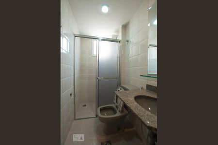 Banheiro de apartamento para alugar com 3 quartos, 88m² em Setor Bueno, Goiânia