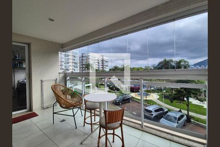 Varanda de apartamento para alugar com 2 quartos, 80m² em Barra da Tijuca, Rio de Janeiro