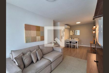 Sala de apartamento para alugar com 2 quartos, 80m² em Barra da Tijuca, Rio de Janeiro