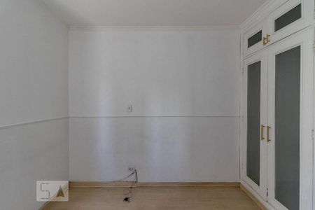 Apartamento para alugar com 105m², 3 quartos e 1 vaga Apartamento para alugar com 105m², 3 quartos e 1 vagaQuarto 2