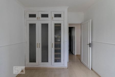 Apartamento para alugar com 105m², 3 quartos e 1 vaga Apartamento para alugar com 105m², 3 quartos e 1 vagaQuarto 2