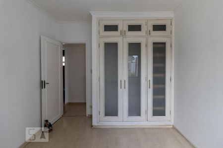 Apartamento para alugar com 105m², 3 quartos e 1 vaga Apartamento para alugar com 105m², 3 quartos e 1 vagaQuarto 1