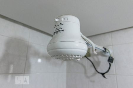 Ducha de apartamento para alugar com 2 quartos, 70m² em Vila Scarpelli, Santo André