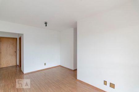 Sala de apartamento para alugar com 2 quartos, 70m² em Vila Scarpelli, Santo André