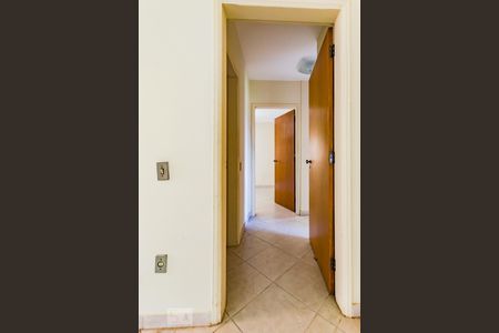 Corredor de apartamento à venda com 3 quartos, 110m² em Parque Rural Fazenda Santa Cândida, Campinas