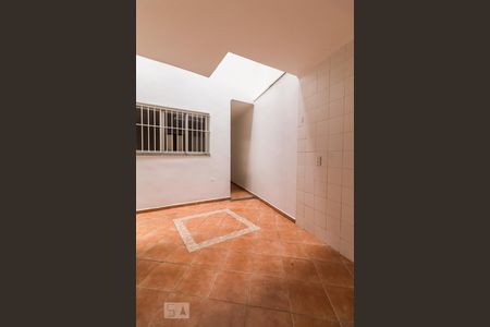 Casa à venda com 150m², 4 quartos e 2 vagas Casa à venda com 150m², 4 quartos e 2 vagasÁrea de serviço