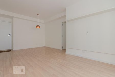 Sala de apartamento para alugar com 1 quarto, 53m² em Alphaville Industrial, Barueri