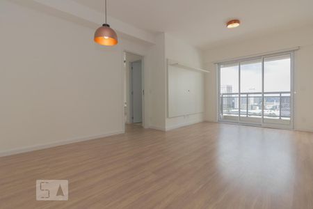 Sala de apartamento para alugar com 1 quarto, 53m² em Alphaville Industrial, Barueri