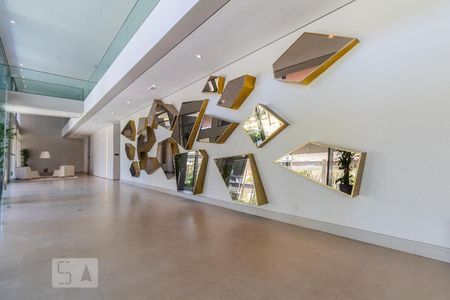 Apartamento para alugar com 105m², 2 quartos e 2 vagasHall Social - Condomínio