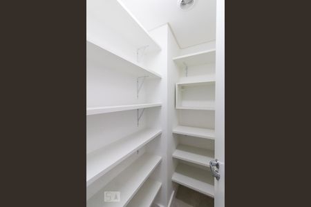 Apartamento para alugar com 105m², 2 quartos e 2 vagasDispensa - Área de Serviço