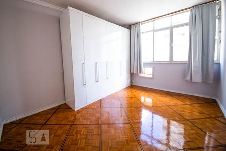 Apartamento à venda com 150m², 3 quartos e 1 vagaQuarto 1