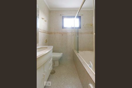 Apartamento à venda com 160m², 3 quartos e 2 vagasBanheiro Suíte