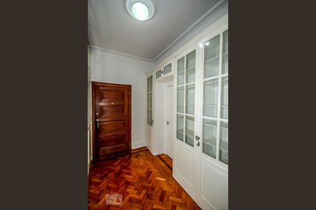 Hall de Entrada de apartamento à venda com 3 quartos, 160m² em Copacabana, Rio de Janeiro
