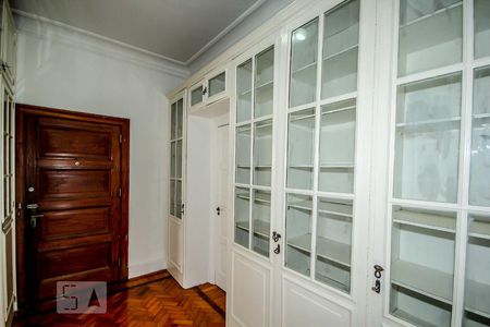 Hall de Entrada de apartamento à venda com 3 quartos, 160m² em Copacabana, Rio de Janeiro