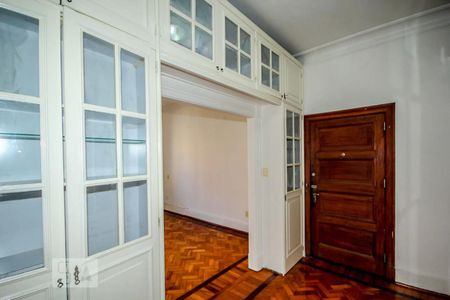 Hall de Entrada de apartamento à venda com 3 quartos, 160m² em Copacabana, Rio de Janeiro
