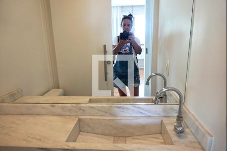 Apartamento para alugar com 147m², 3 quartos e 3 vagasLavabo