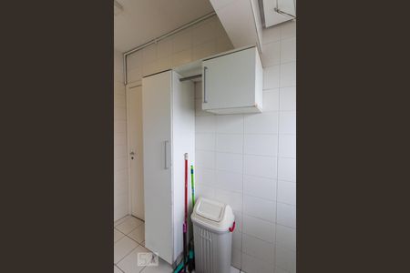 Apartamento para alugar com 147m², 3 quartos e 3 vagasÁrea de Serviço