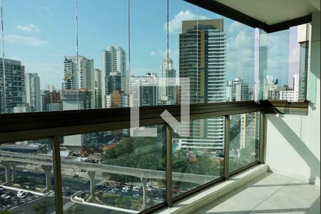 Apartamento para alugar com 147m², 3 quartos e 3 vagasVaranda