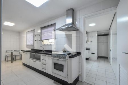 Apartamento para alugar com 170m², 4 quartos e 3 vagasCozinha 