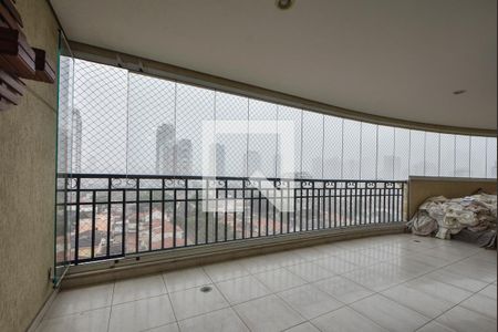 Apartamento para alugar com 170m², 4 quartos e 3 vagasVaranda 