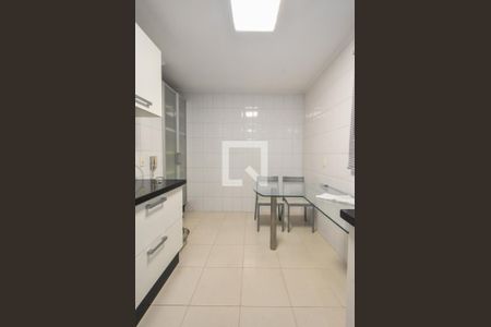 Apartamento para alugar com 170m², 4 quartos e 3 vagasCozinha 