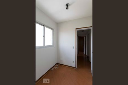 Apartamento à venda com 76m², 2 quartos e 1 vagaQuarto de serviço