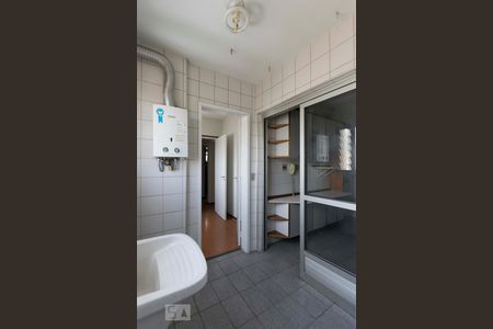 Apartamento à venda com 76m², 2 quartos e 1 vagaÁrea de serviço