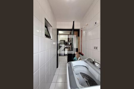 Apartamento à venda com 75m², 2 quartos e 1 vagaÁrea de Serviço