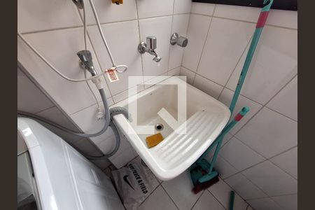 Apartamento à venda com 75m², 2 quartos e 1 vagaÁrea de Serviço