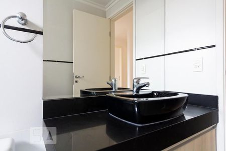 Apartamento à venda com 113m², 3 quartos e 2 vagasBanheiro social