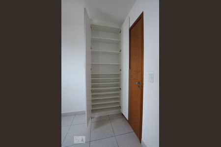 Apartamento para alugar com 58m², 2 quartos e 1 vaga Apartamento para alugar com 58m², 2 quartos e 1 vagaSuite